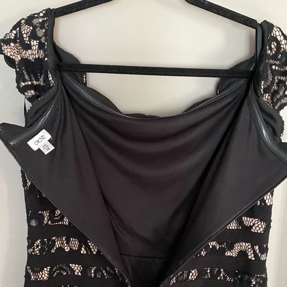 Evening dress by Cache , size 14. Excellent condition, worn once - Picture 6 of 7